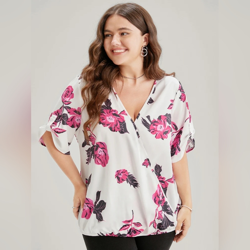 NWT Bloomchic Floral Print Cuffed Sleeve Wrap Blouse size 26
